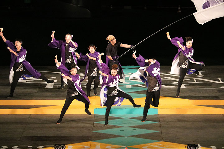 紫仁 | 参加チーム⼀覧 | YOSAKOIソーラン祭り 公式ホームページ