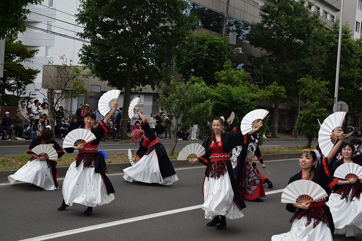 女満別龍舞隊 | 参加チーム⼀覧 | YOSAKOIソーラン祭り 公式ホームページ